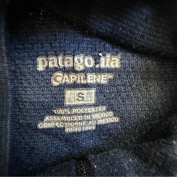 Patagonia Capilene Shirt Women's
Small Baselayer 1/4 Zip Blue
Performance *read* - Picture 9 of 10